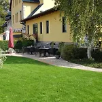Alten Bahnhof Oberdorla/ Thueringen Niederdorla