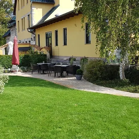 Alten Bahnhof Oberdorla/ Thueringen Niederdorla