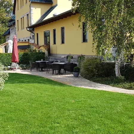 Alten Bahnhof Oberdorla/ Thueringen Niederdorla